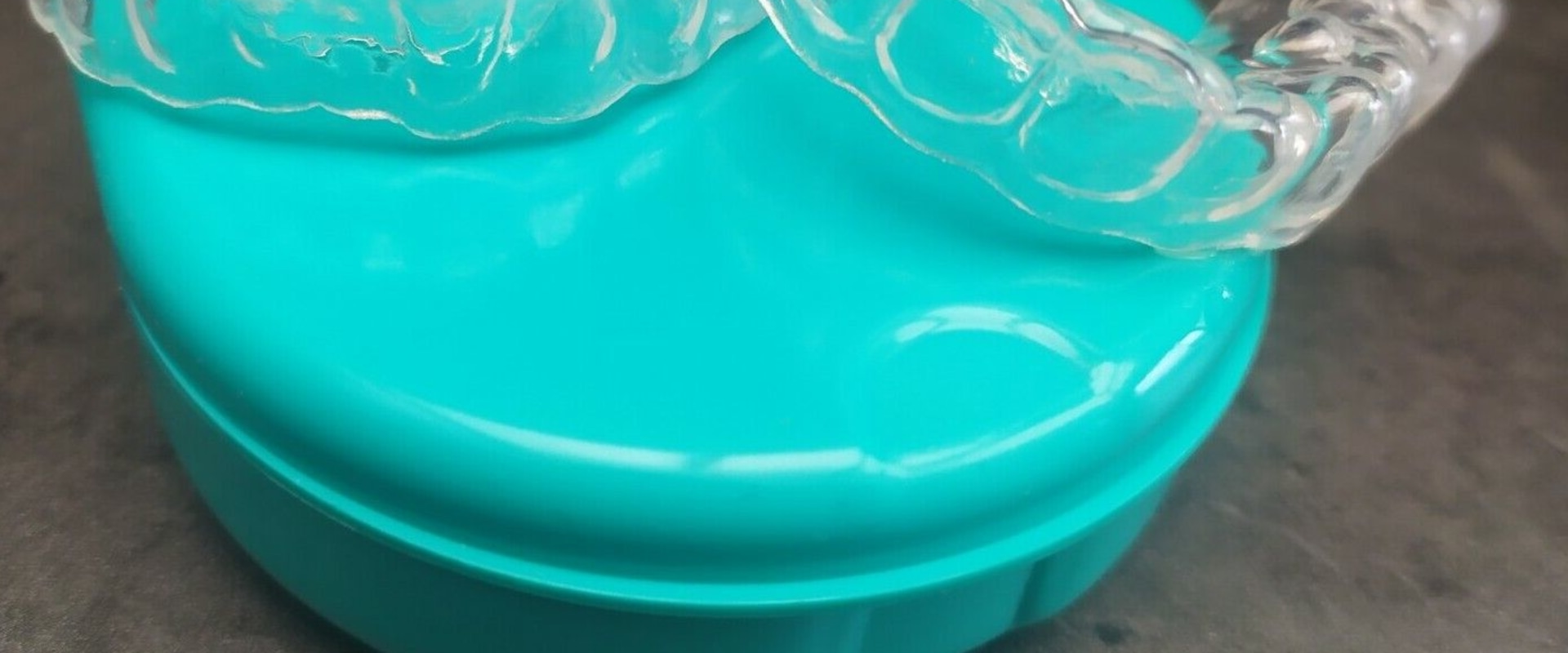 Whitening Trays with Bleaching Gel Kits